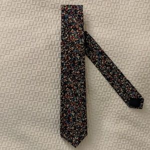 Top Man Graffiti Print Cotton Slim Tie